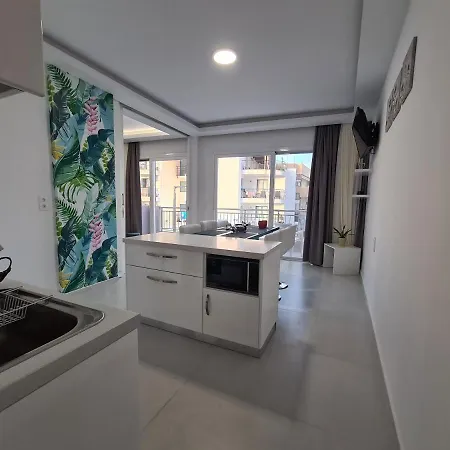 Апартаменты In A Great Location! Welcome To Crete! *