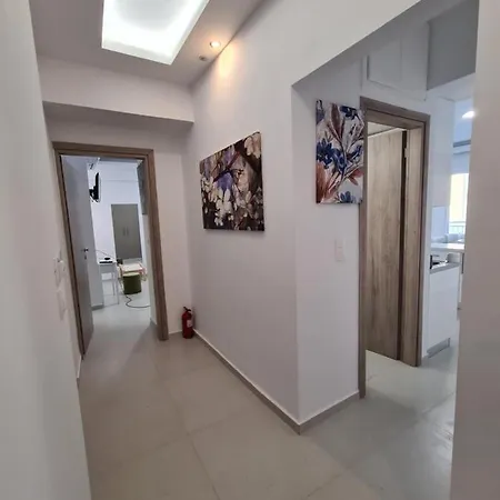 In A Great Location! Welcome To Crete! * Χερσόνησος