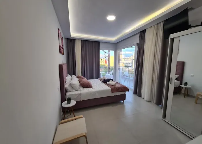 In A Great Location! Welcome To Crete! Apartament Hersonissos (Crete)